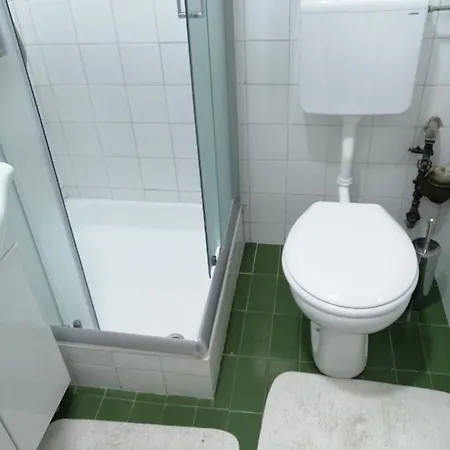 Lara Apartament