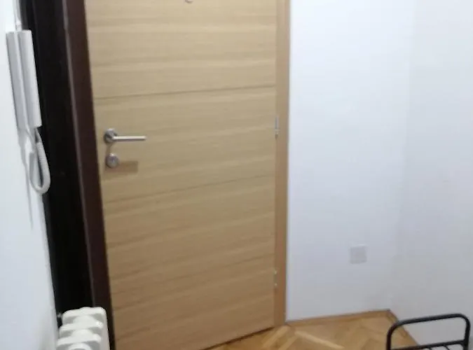 Lara Διαμέρισμα *